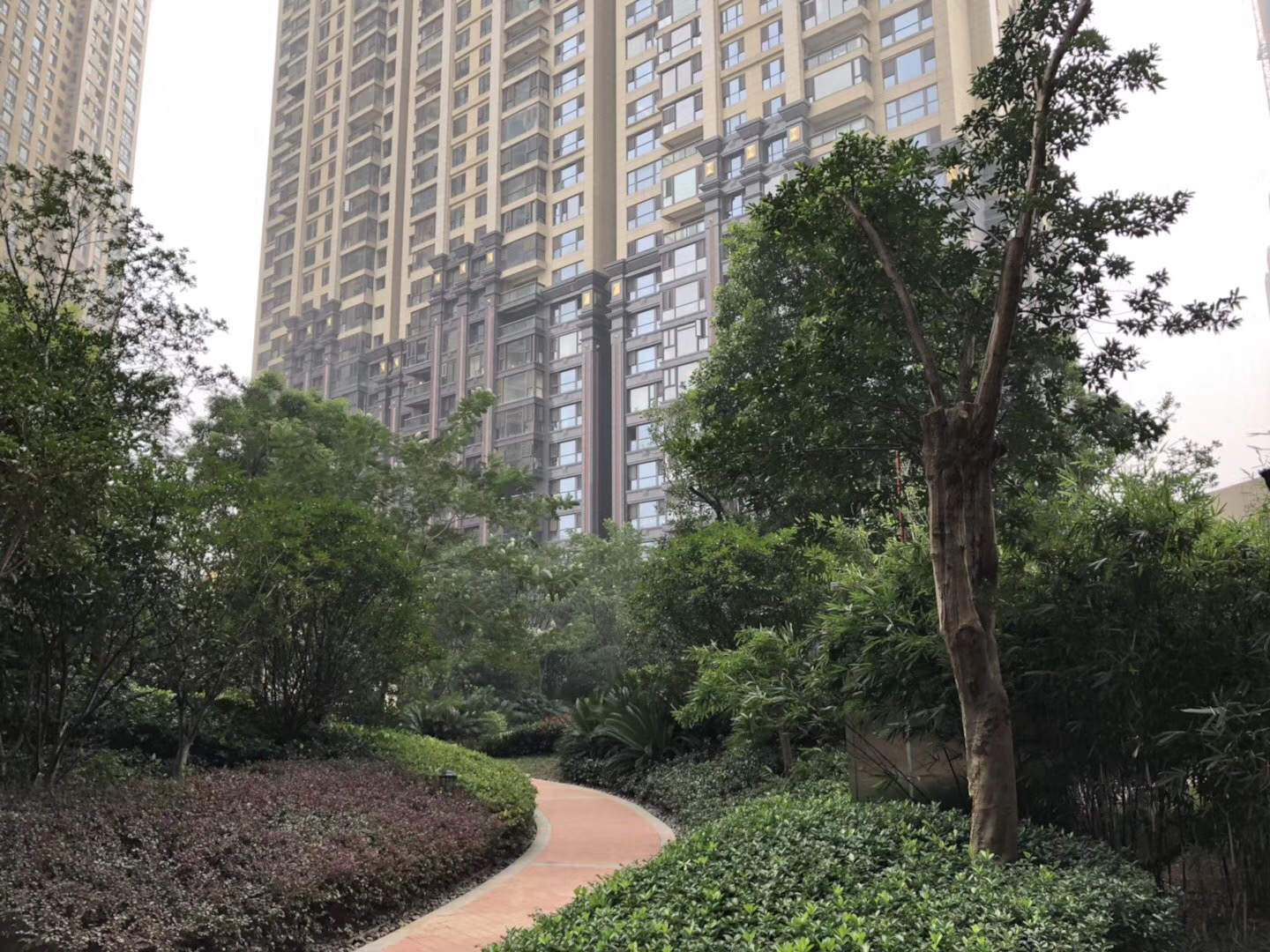 武漢市嘉凈鴻環(huán)?？萍加邢薰? style=