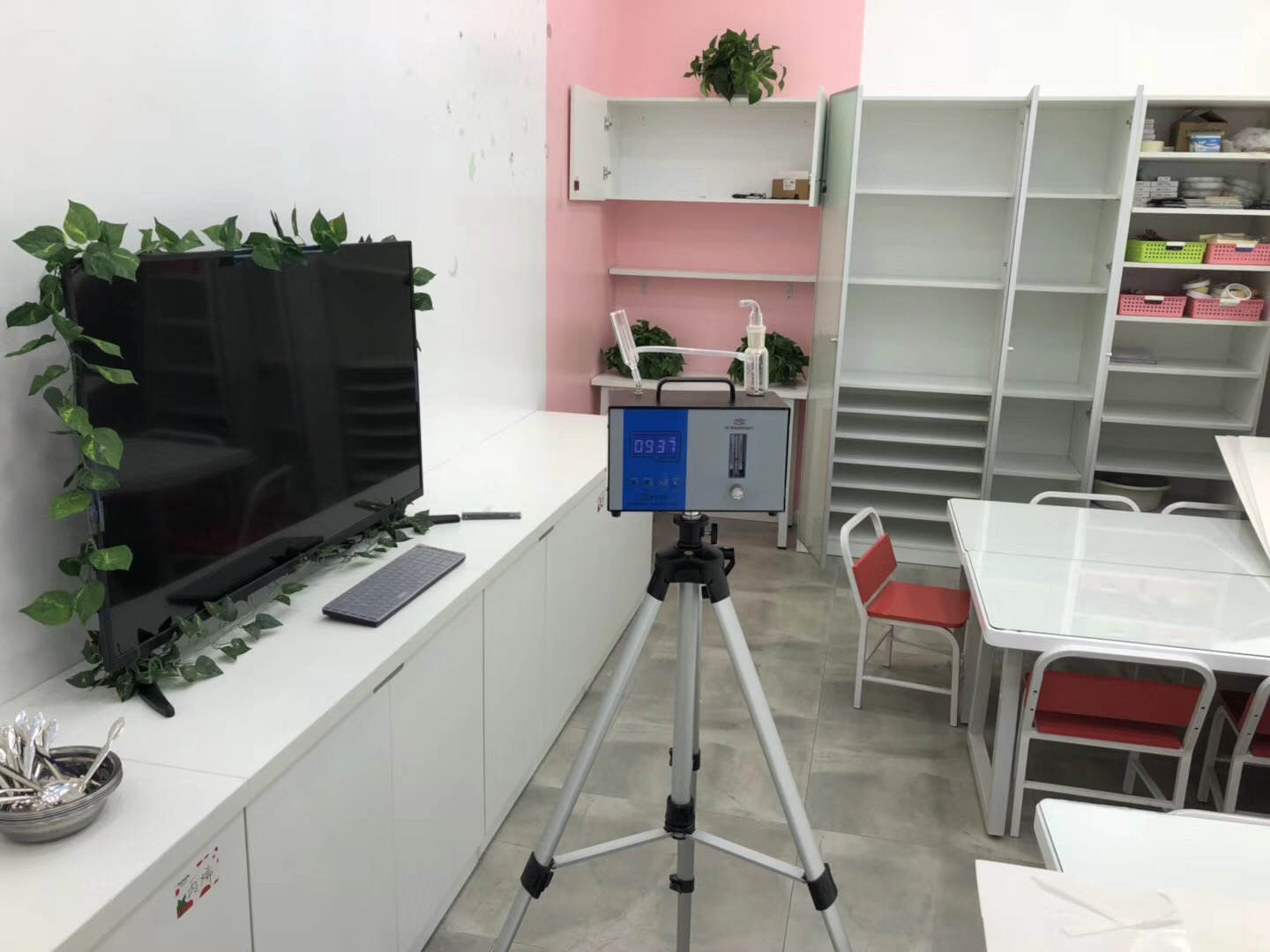 武漢市嘉凈鴻環(huán)?？萍加邢薰? style=