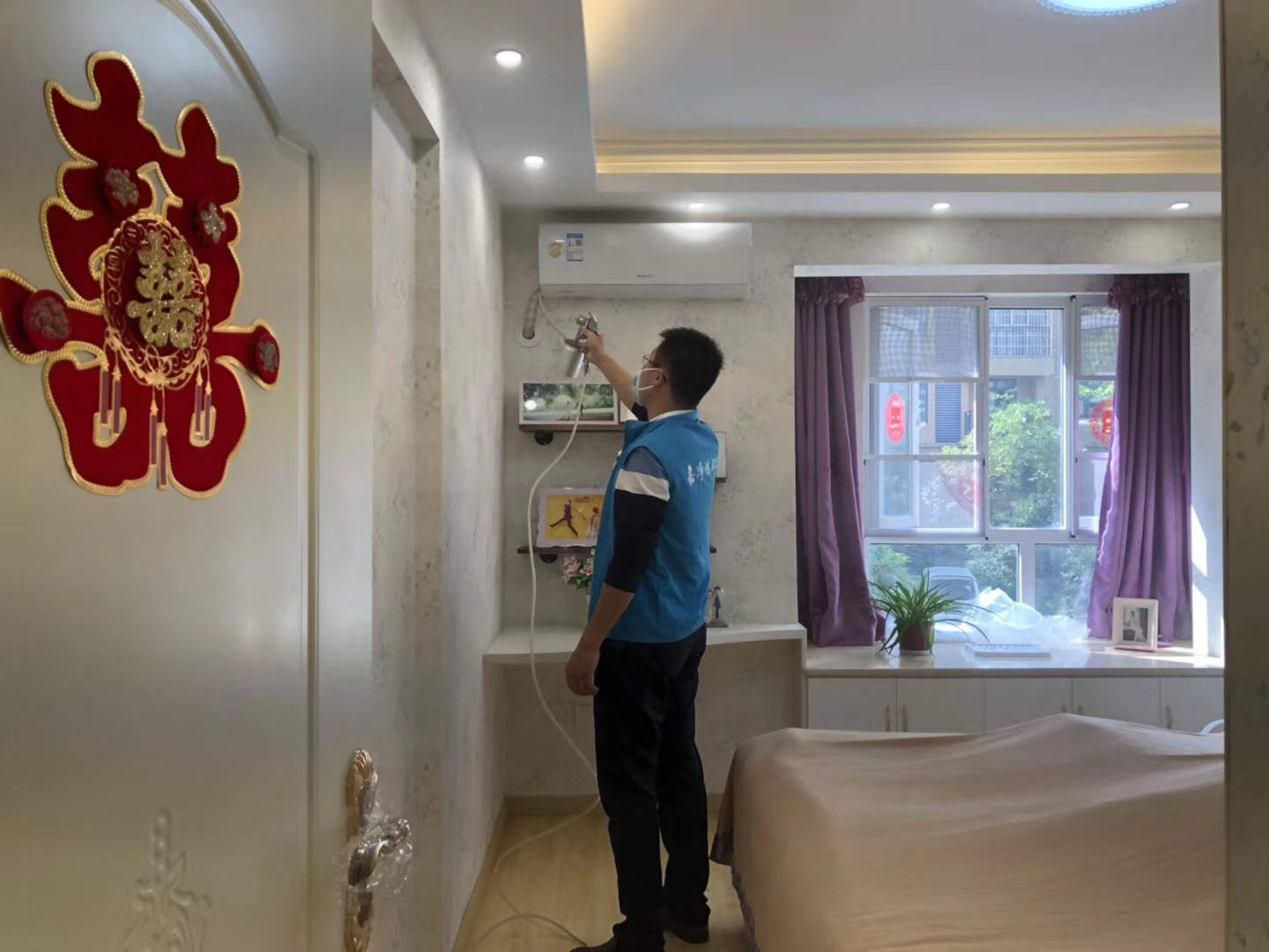 武漢市嘉凈鴻環(huán)?？萍加邢薰? style=