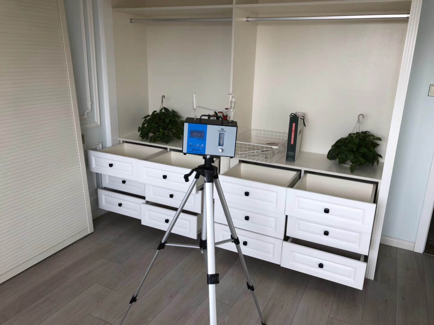 武漢市嘉凈鴻環(huán)?？萍加邢薰? style=