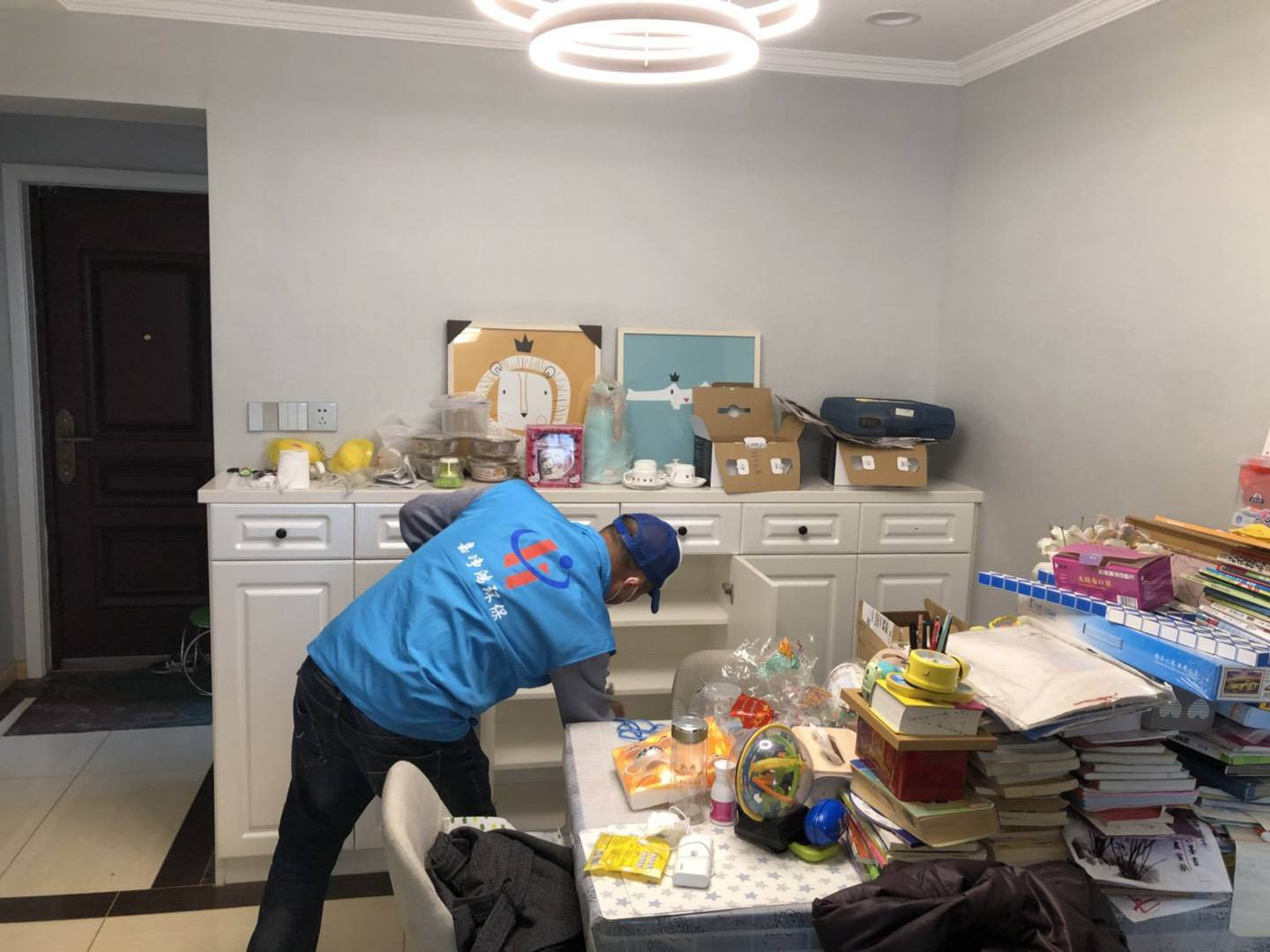 武漢市嘉凈鴻環(huán)?？萍加邢薰? style=