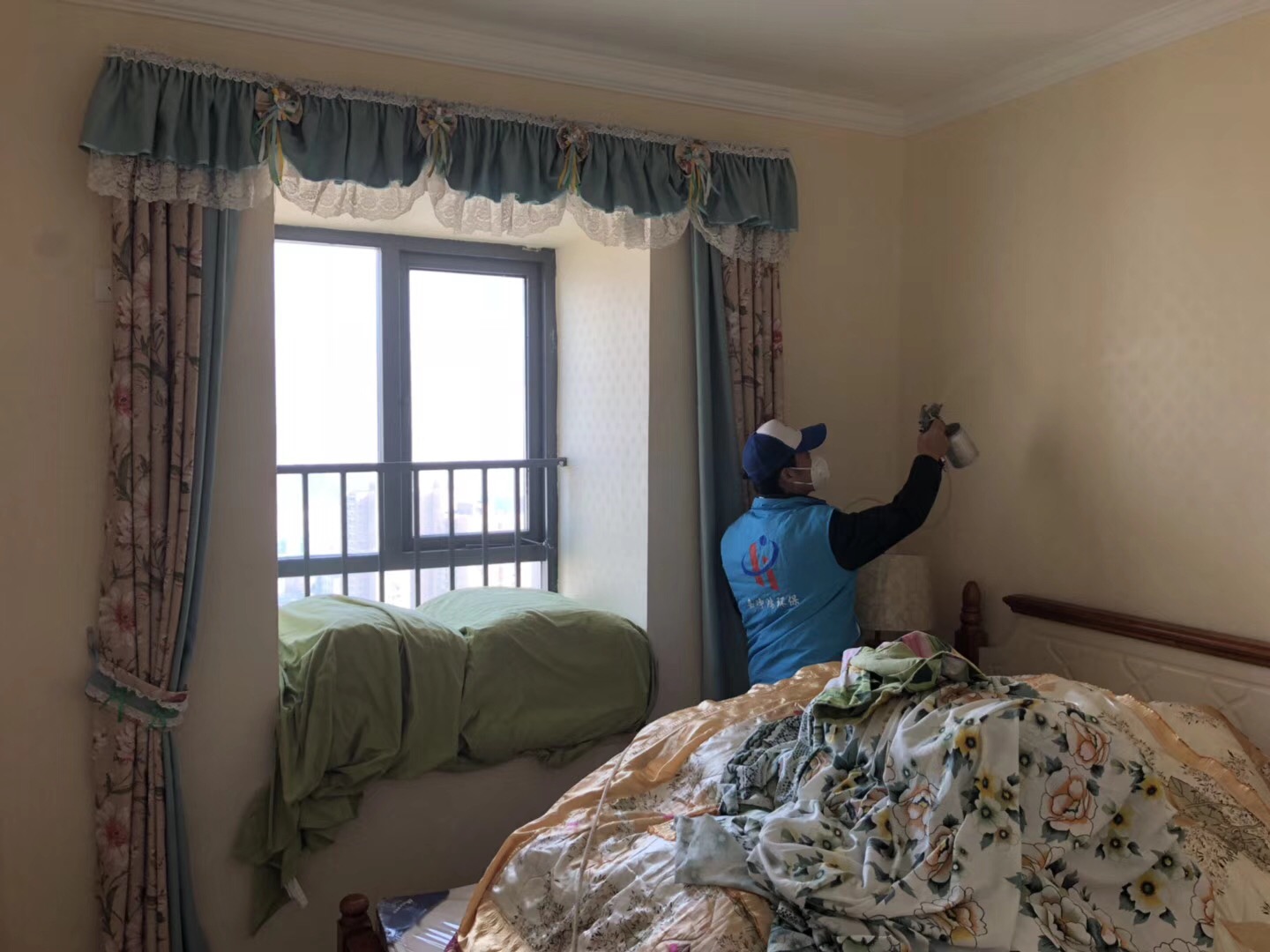 武漢市嘉凈鴻環(huán)?？萍加邢薰? style=