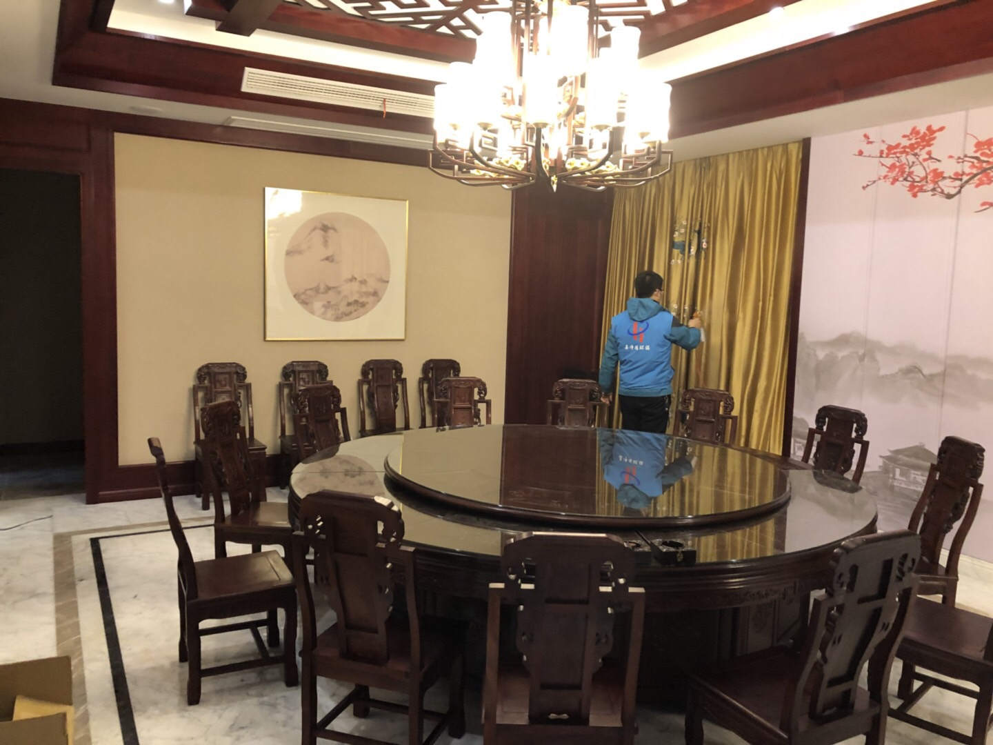 武漢市嘉凈鴻環(huán)?？萍加邢薰? style=