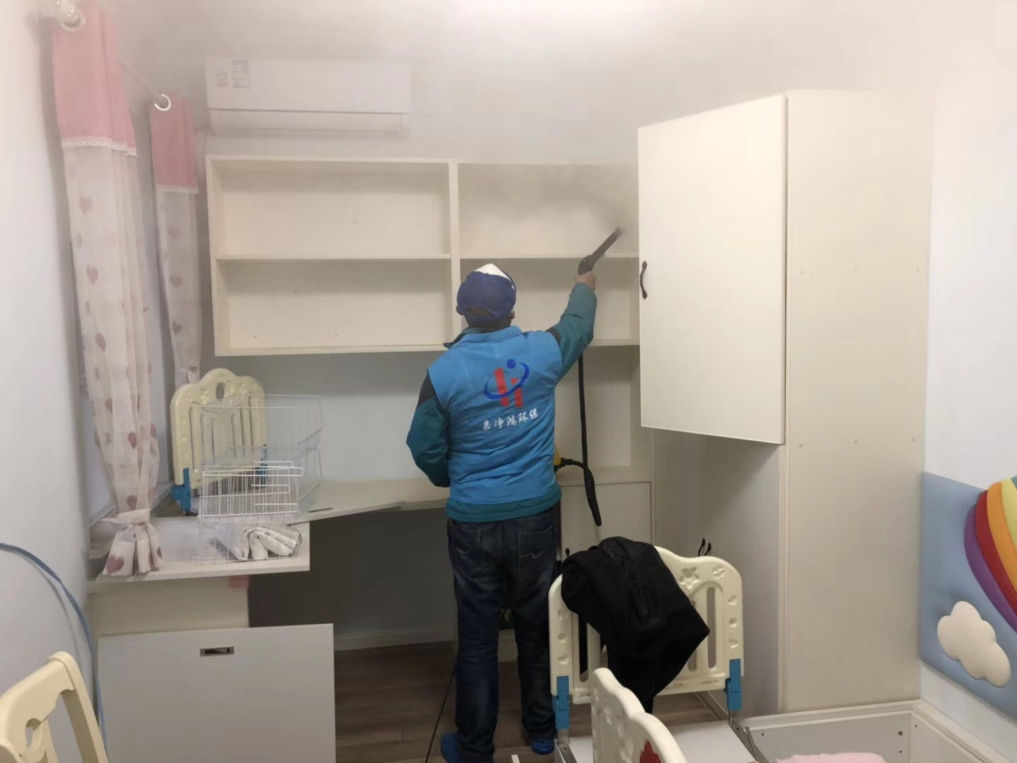 武漢市嘉凈鴻環(huán)?？萍加邢薰? style=