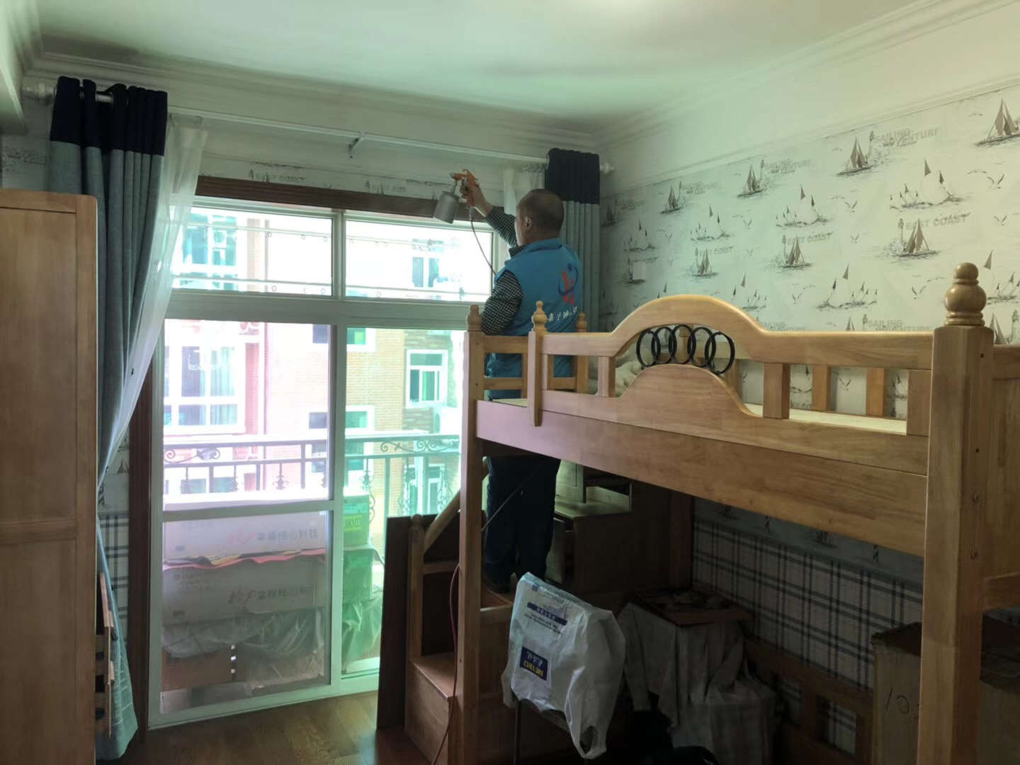 武漢市嘉凈鴻環(huán)?？萍加邢薰? style=