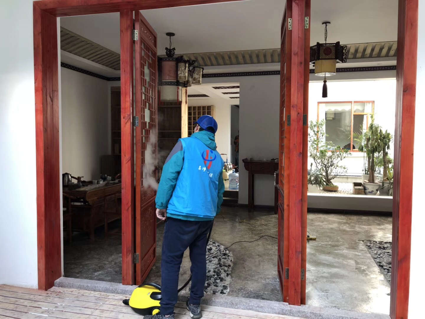 武漢市嘉凈鴻環(huán)?？萍加邢薰? style=