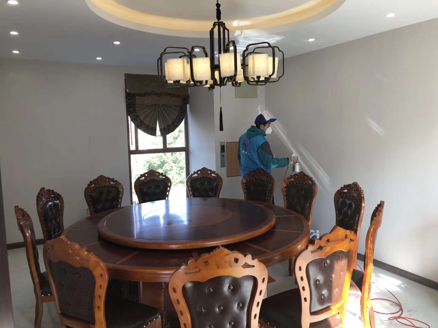 武漢市嘉凈鴻環(huán)?？萍加邢薰? style=