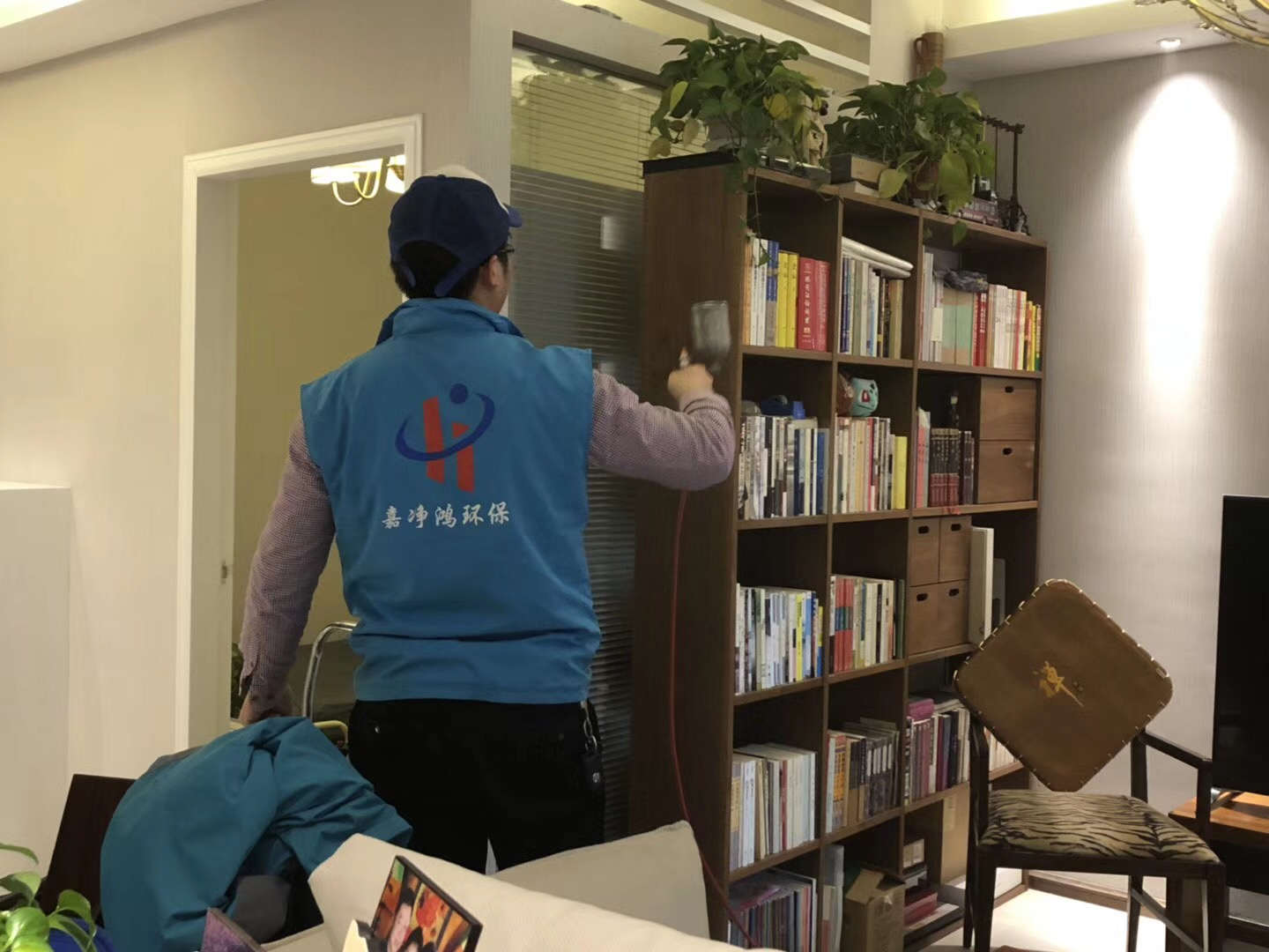 武漢市嘉凈鴻環(huán)?？萍加邢薰? style=