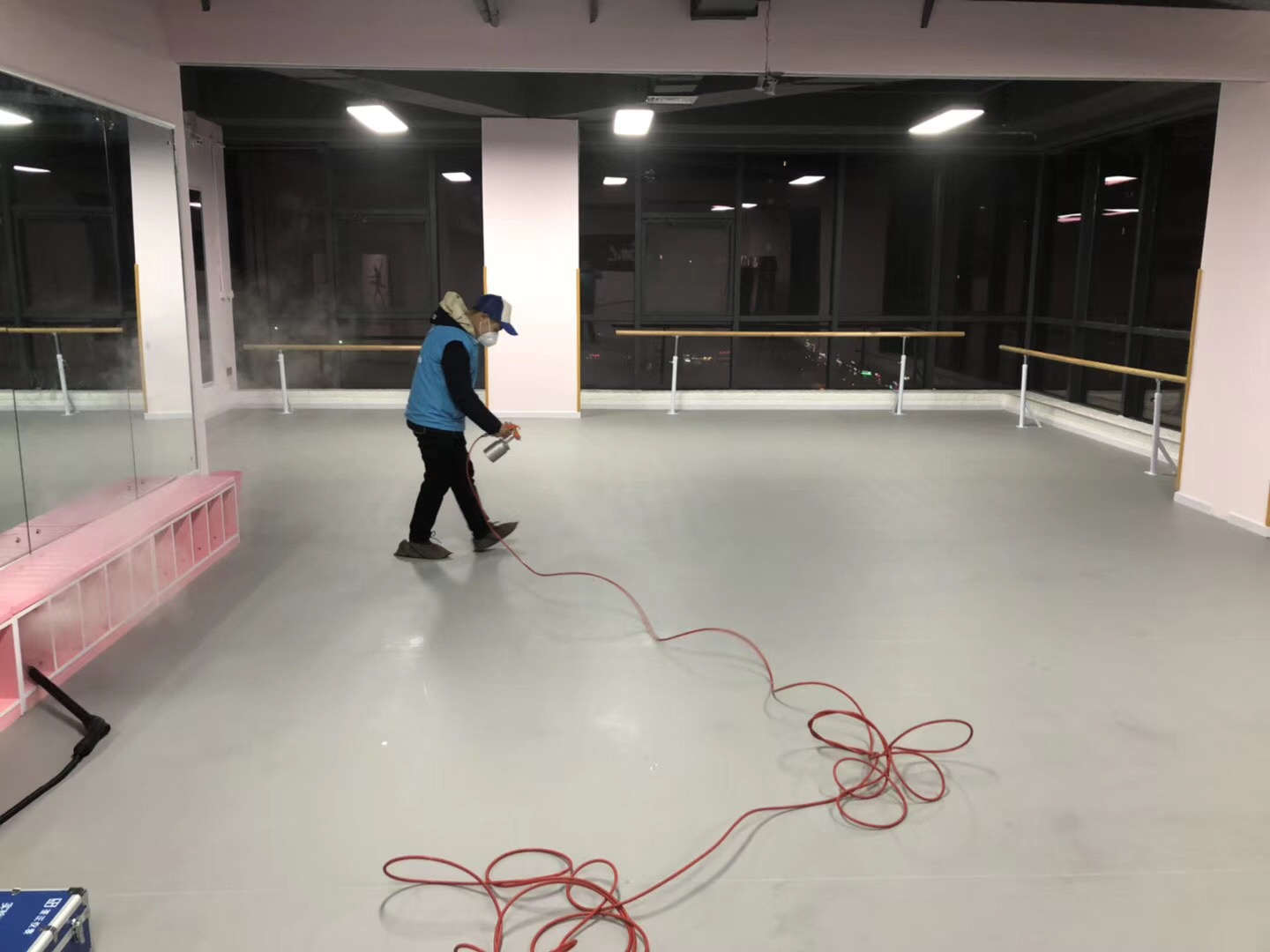 武漢市嘉凈鴻環(huán)?？萍加邢薰? style=