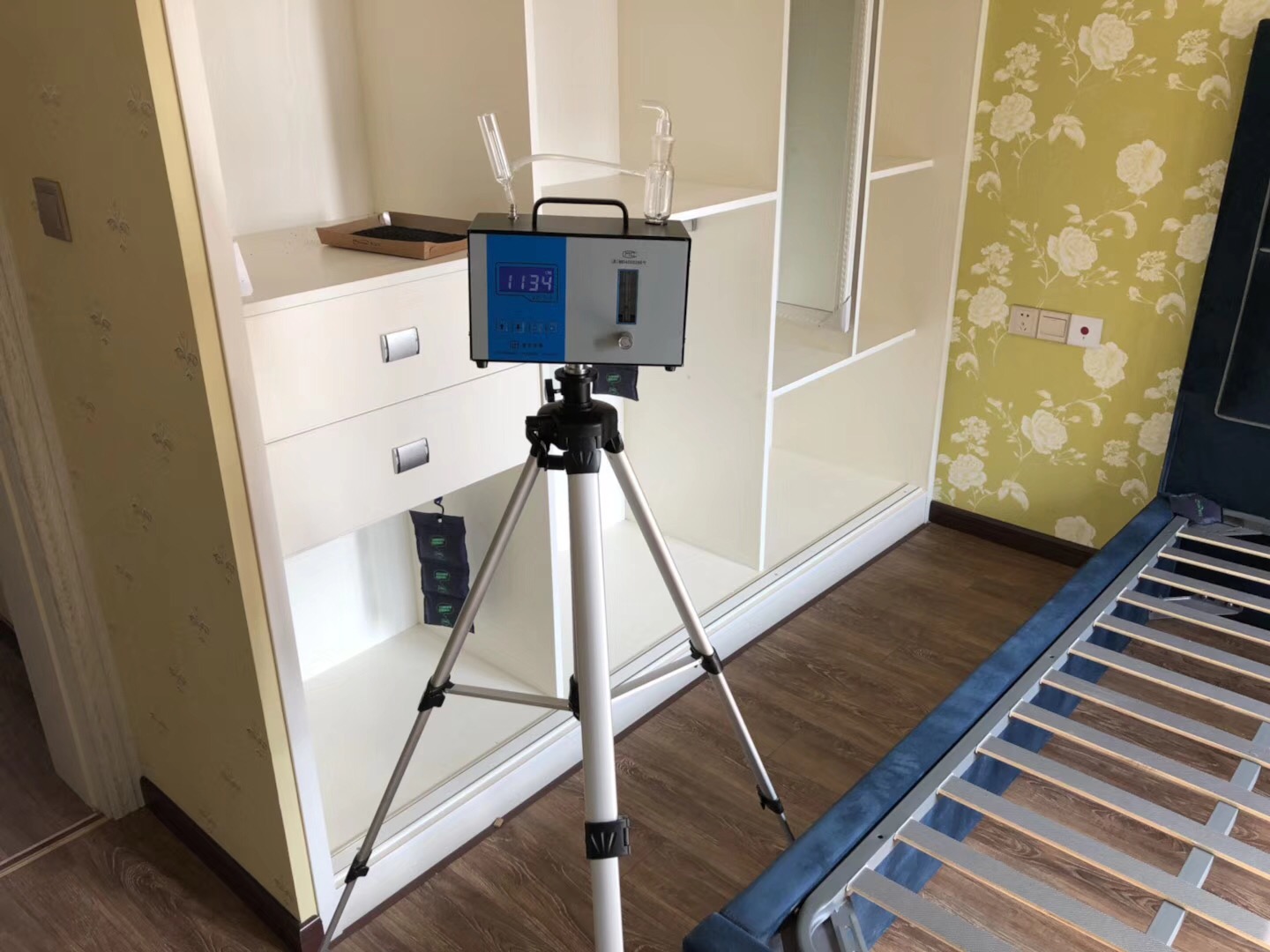 武漢市嘉凈鴻環(huán)?？萍加邢薰? style=