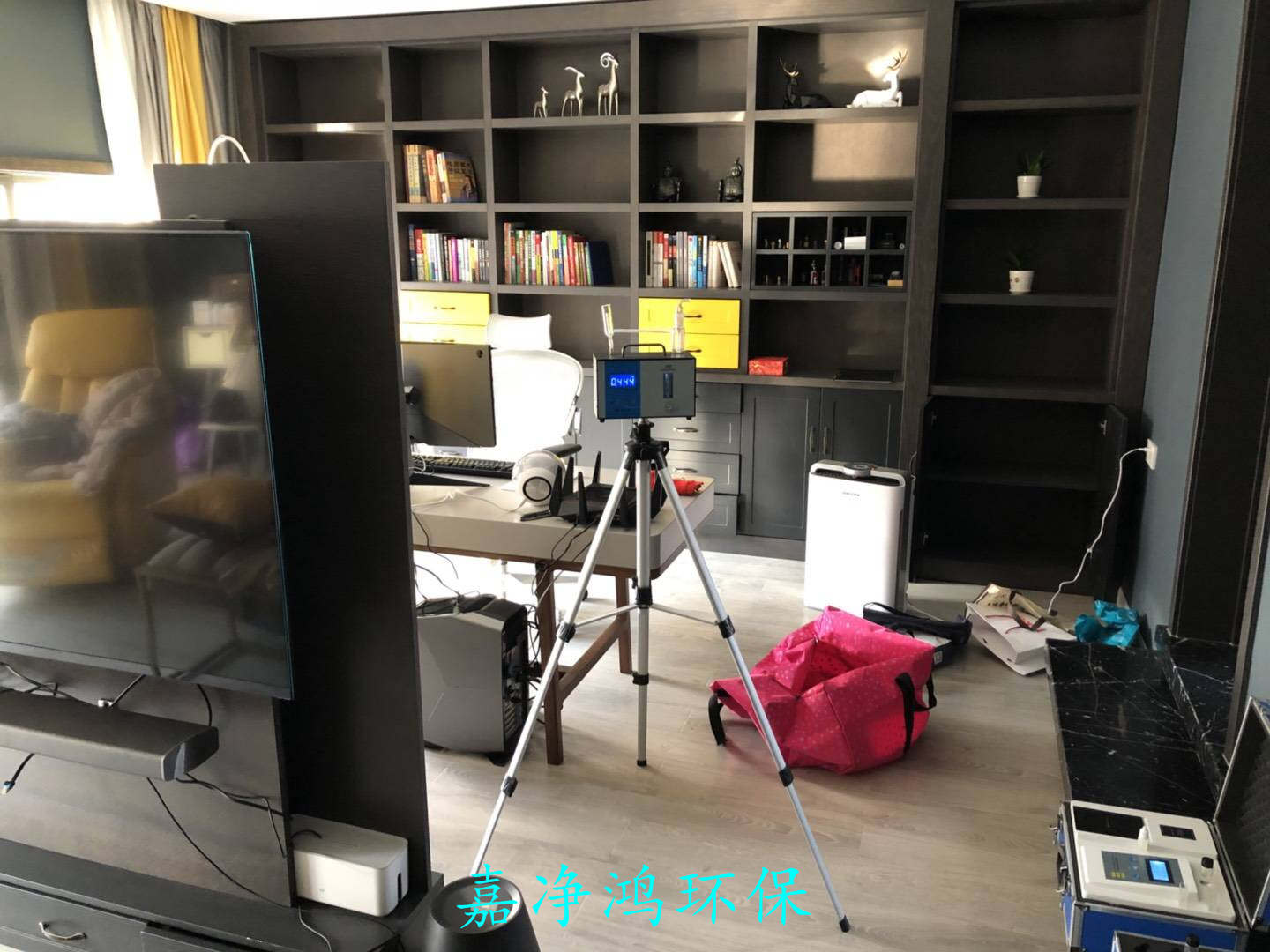 武漢市嘉凈鴻環(huán)?？萍加邢薰? style=