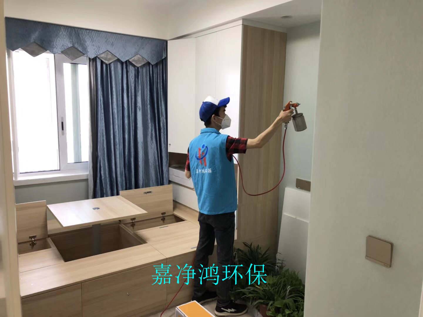 武漢市嘉凈鴻環(huán)?？萍加邢薰? style=