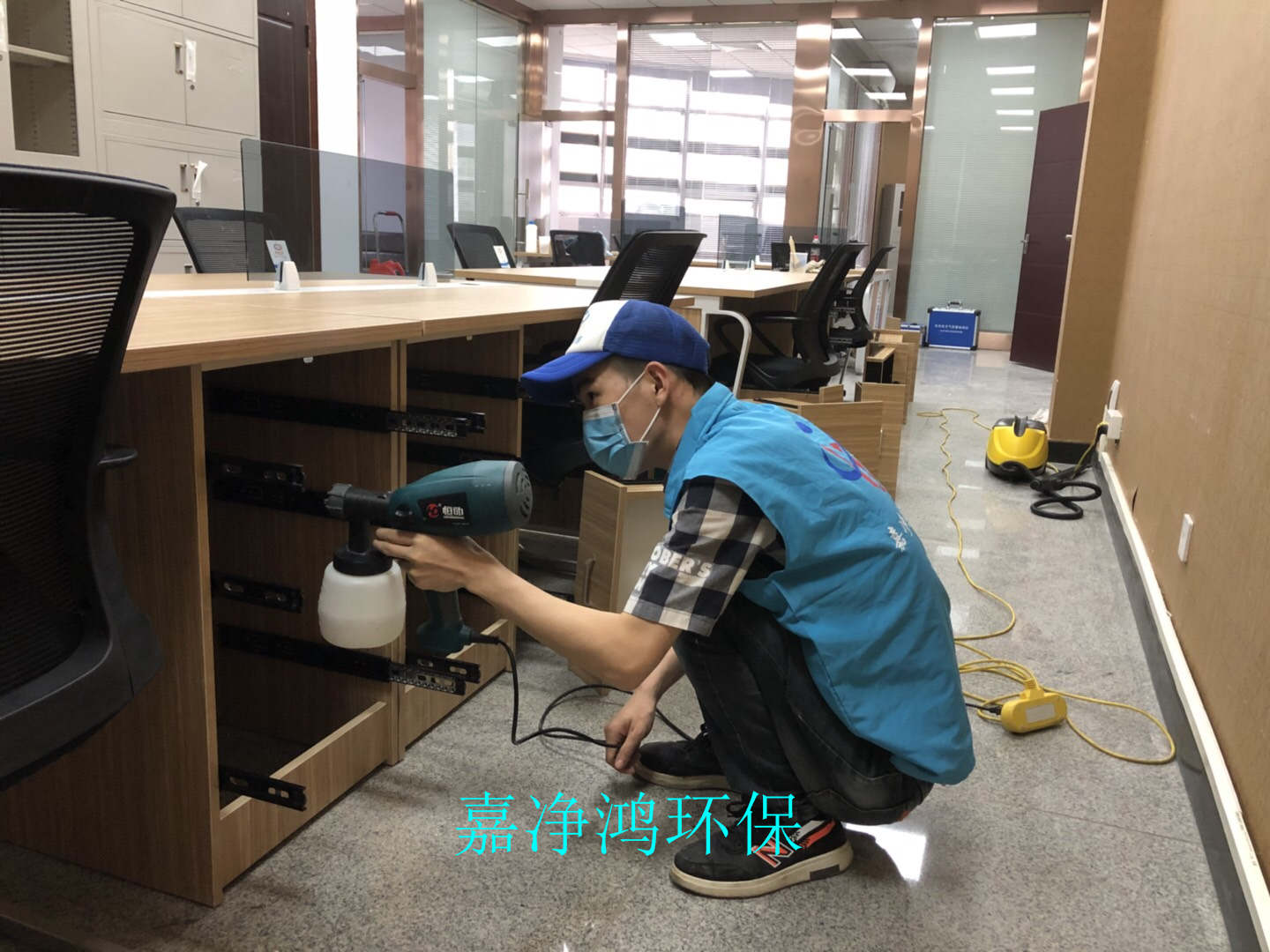 武漢市嘉凈鴻環(huán)?？萍加邢薰? style=