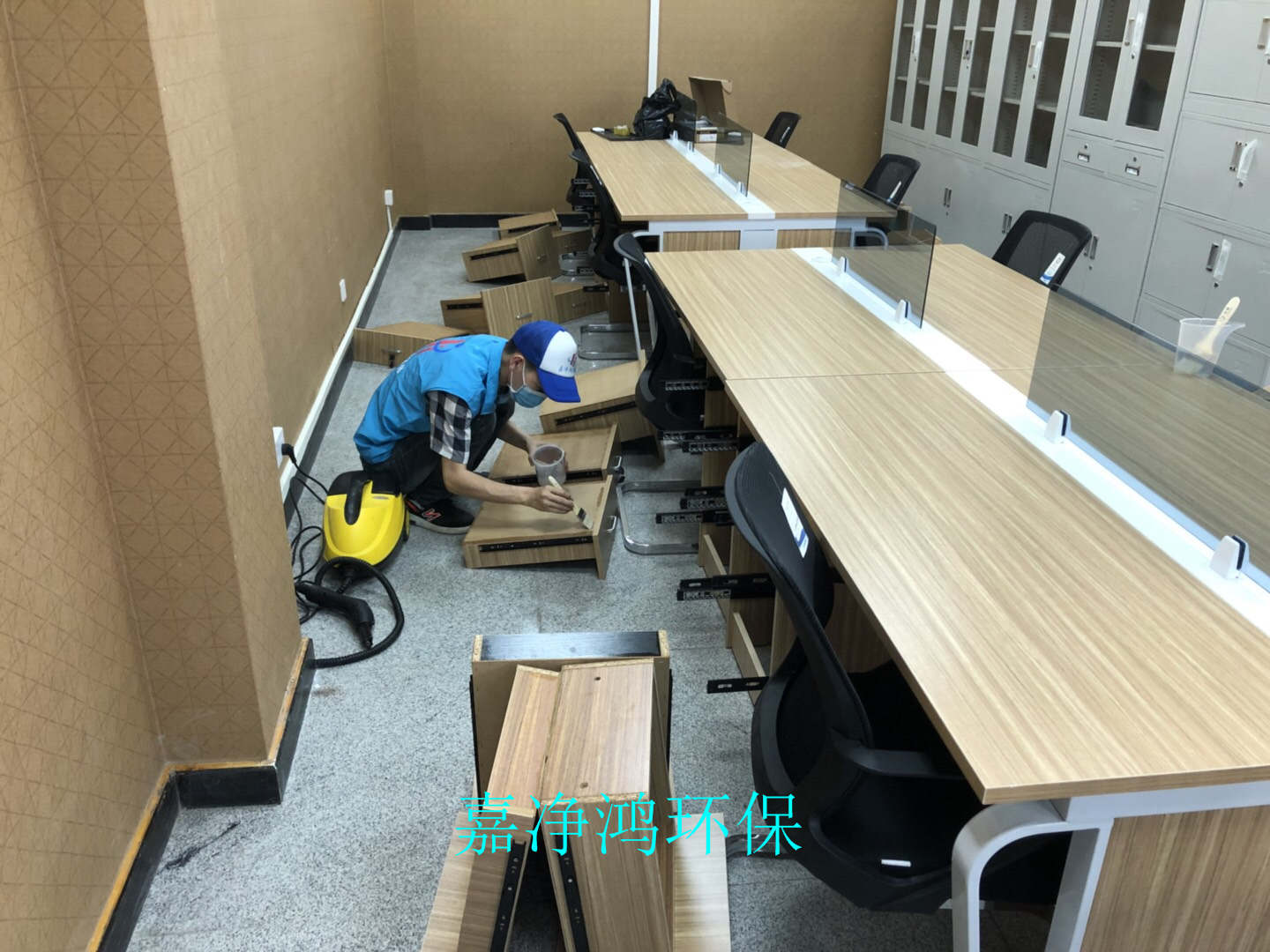 武漢市嘉凈鴻環(huán)?？萍加邢薰? style=