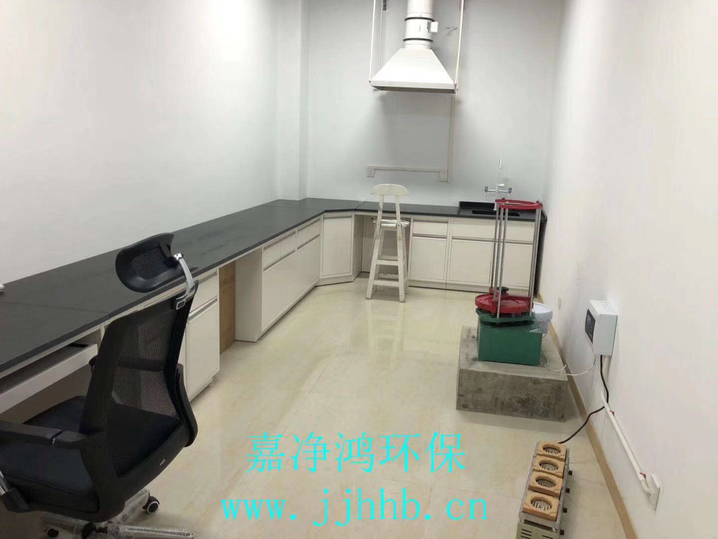 武漢市嘉凈鴻環(huán)?？萍加邢薰? style=